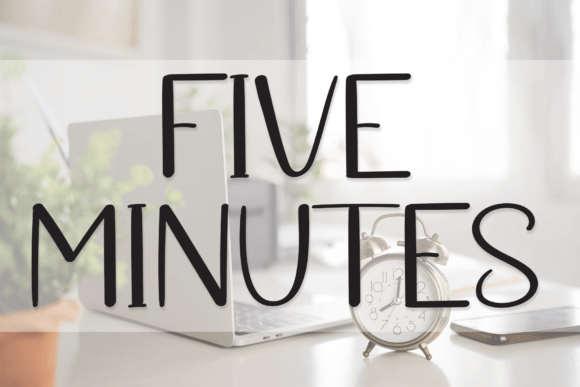 Five Minutes Font - Featured Image