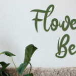 Flower Bee Font - Featured Image